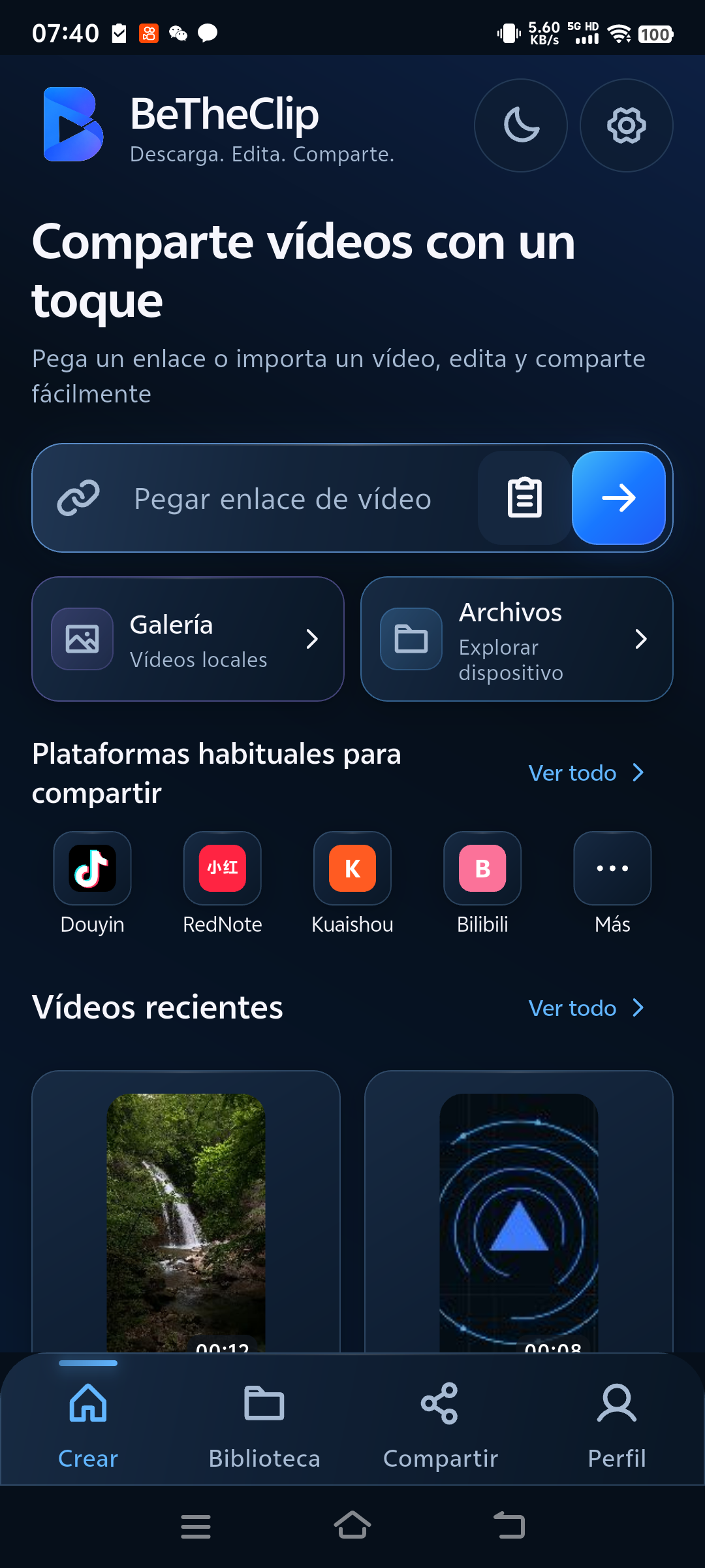 Importa un enlace o un vídeo local