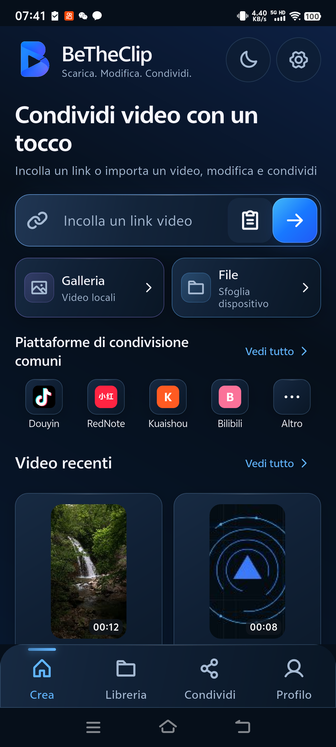 Importa un link o un video locale